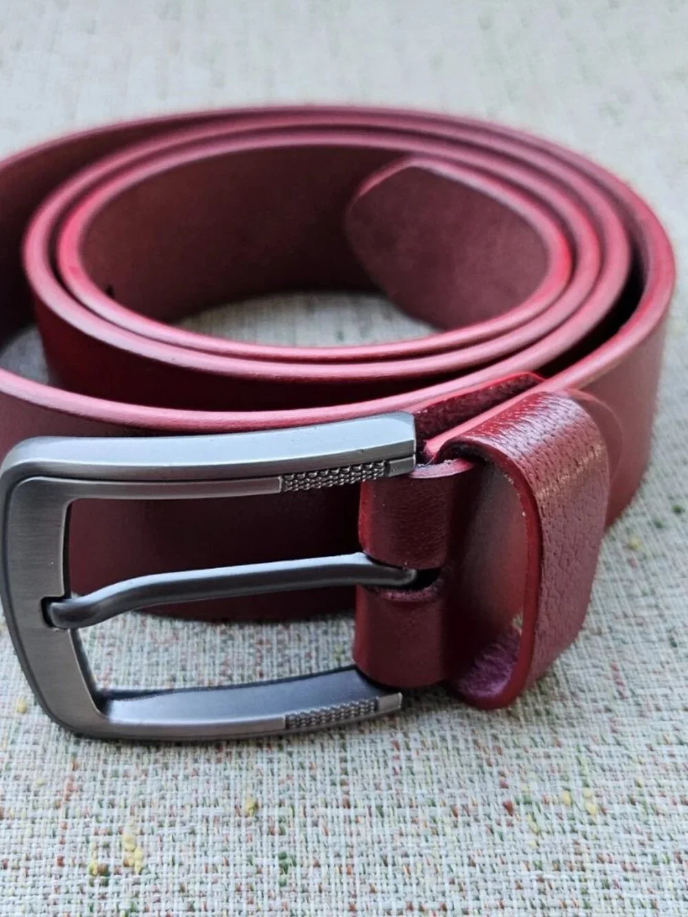 Handmade Belt Genuine Leather Red Unisex Waistband Pin Buckle Size 38 in NEW